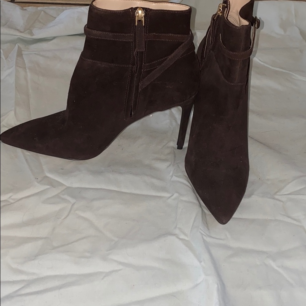 Nine West brown suede booties size 8 1/2